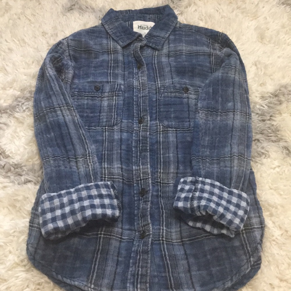 Blue plaid button up shirt
